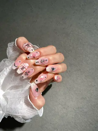 ネイル I-nailロング /ワンホン/キラキラのネイルデザイン