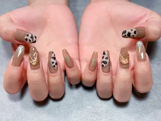 ネイル 💫ゆか_ Nailartistのネイルデザイン