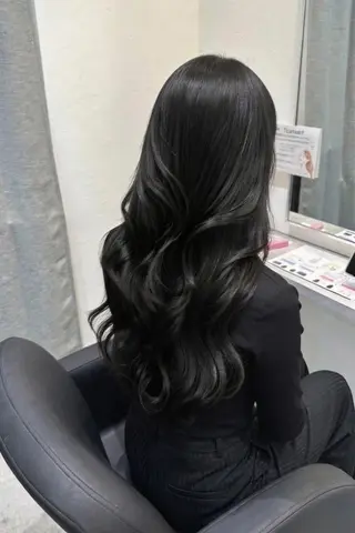 ロング tre.甲子園口店/ レイヤーカットのヘアスタイル