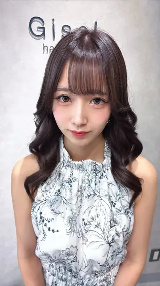セミロング カラー GISEL 小倉のヘアスタイル