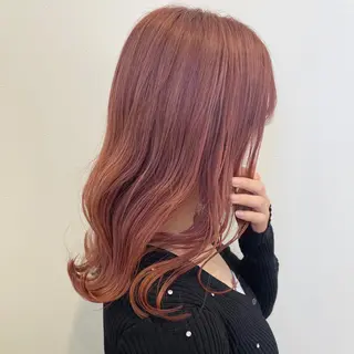 ミディアム 長山 茉白のヘアスタイル