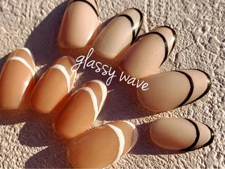 ネイル glassy waveのネイルデザイン