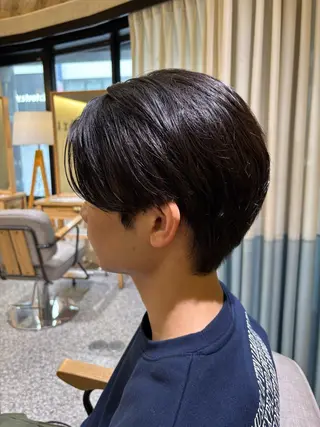 メンズ 韓国 レイヤーカット ハッシュカットのヘアスタイル