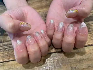 ネイル 佐藤 悠子のネイルデザイン