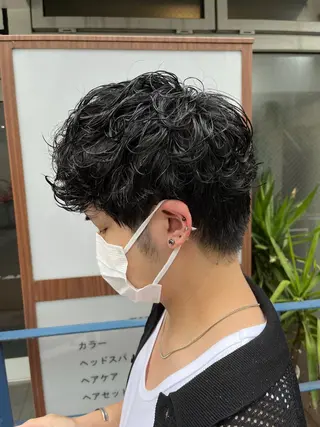 ショート 海外デザイン好きな方 滝沢錬平のヘアスタイル
