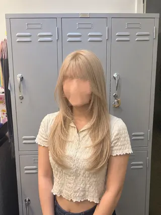 ロング 🌙髪質改善カラー Momoka🦋のヘアスタイル