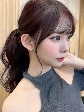 セミロング 越川 友美子のヘアスタイル