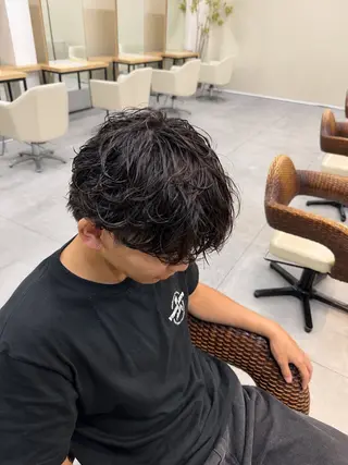 パーマ メンズ 八木 佑菜のヘアスタイル