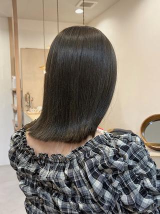 ミディアム カラー 真弓 理沙/レイヤーパーマのヘアスタイル