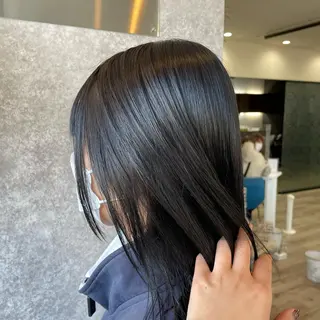 セミロング カラー たなか りなのヘアスタイル