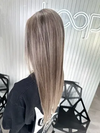 ロング カラー LOOP hairのヘアスタイル