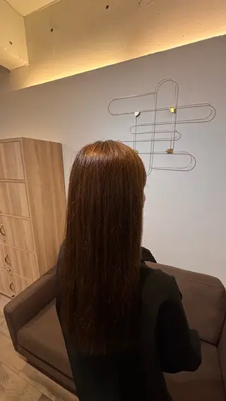 ロング カラー 角田 癒音のヘアスタイル