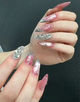 ネイル Emiii Ana.chuoのネイルデザイン