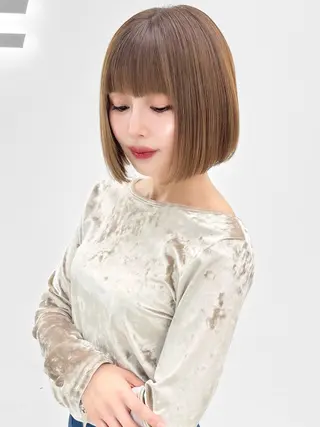 ショート カラー ヘアアレンジ 縮毛矯正🤍 盛れるボブ/ひかりのヘアスタイル