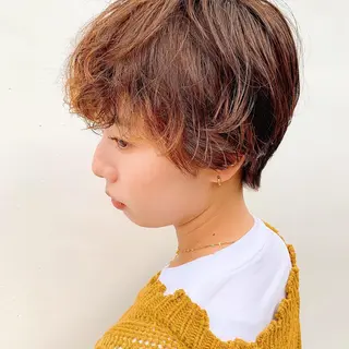 ショート カラー パーマ 中川 竜誠のヘアスタイル