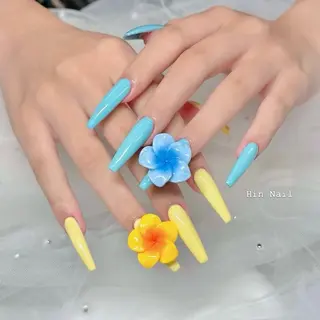 ネイル HIN NAILのネイルデザイン