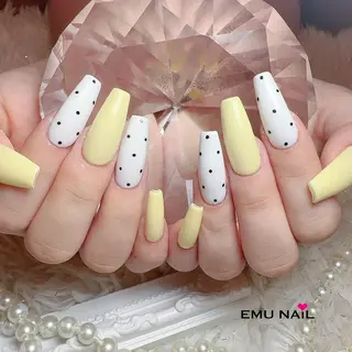 ネイル EMU NAILのネイルデザイン