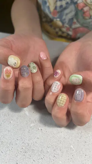ネイル ロイ ネイルのネイルデザイン