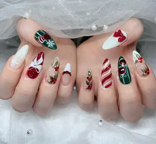 ネイル 🎀PG🩵 ネイルサロンのネイルデザイン