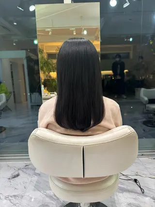 ミディアム 新美 恵里子のヘアスタイル