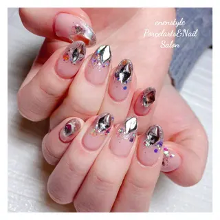ミディアム ネイル 🐾enen style 🐾のネイルデザイン