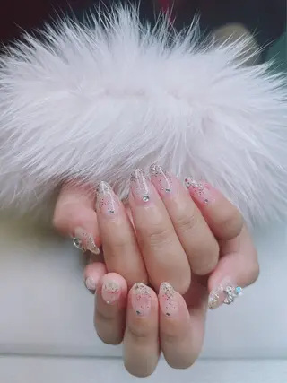 ネイル キラキラ🌸🌸🌸 nail ⭐️✨のネイルデザイン
