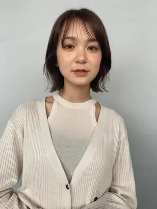 ミディアム FILMS/sari /似合わせカットのヘアスタイル