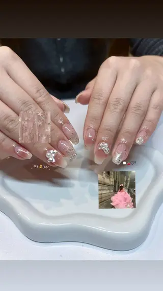 ネイル NAGISA🧁🎀 持ち込み⌇パラジェルのネイルデザイン