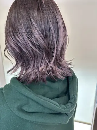 ショート カラー ブリーチカラー🫧 森　凪沙のヘアスタイル
