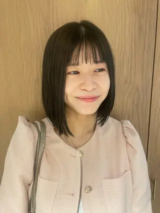 ショート カラー mei|顔まわり ×透明感カラーのヘアスタイル