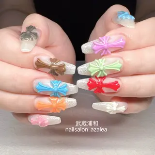 ネイル R inのネイルデザイン