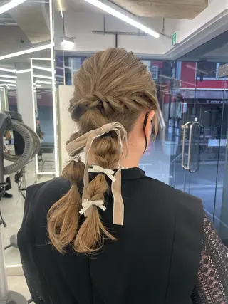 ロング ヘアアレンジ 【Sweep】おじま のぞみのヘアスタイル