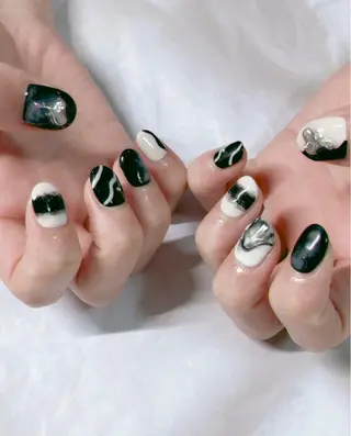 ネイル Agu. Nail tomoのネイルデザイン