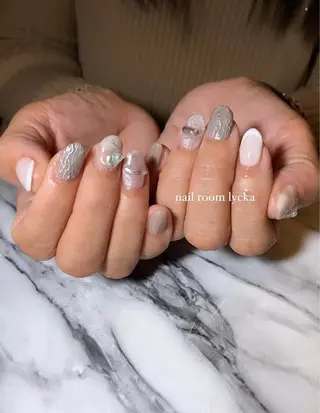 ネイル ネイルルームリッカ 𝐦𝐚𝐲𝐮のネイルデザイン