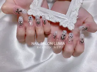 ネイル ネイルサロン ルミア Lumia 店長施術のネイルデザイン