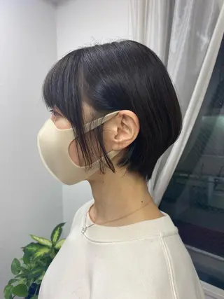 ショート ケアストレート ハナシロミサキのヘアスタイル