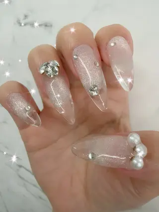 ネイル MAKI💎堺筋本町 綺麗め/ガーリーのネイルデザイン