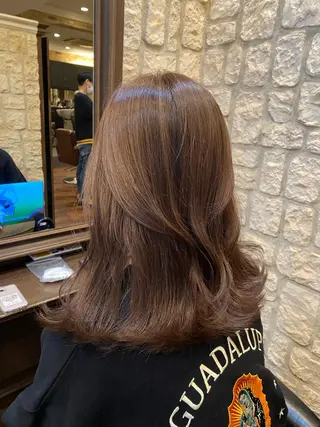 セミロング カラー ブリーチカラー⸜♡⸝ クルミ🐍のヘアスタイル