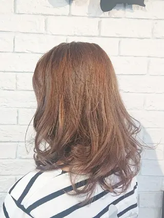 セミロング 田坂 真弓のヘアスタイル