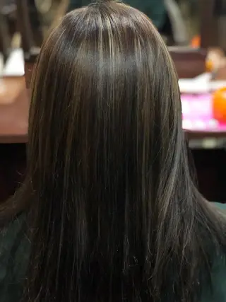 セミロング zina浦和店✊🏻 西口5分🐤スズキのヘアスタイル