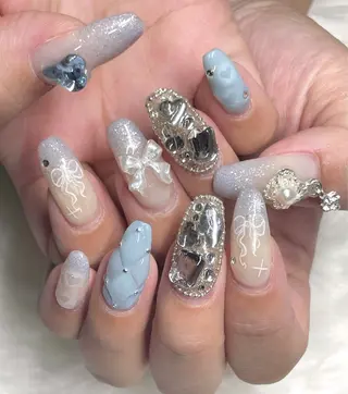 ネイル Anurea HARUKA🌸のネイルデザイン