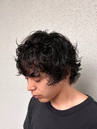 ショート パーマ 中川 蓮のヘアスタイル