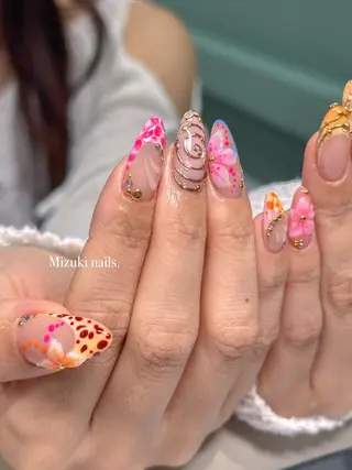 ネイル 🕊 MIZUKIのネイルデザイン