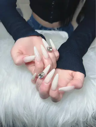 ネイル エクラ ネイルのネイルデザイン