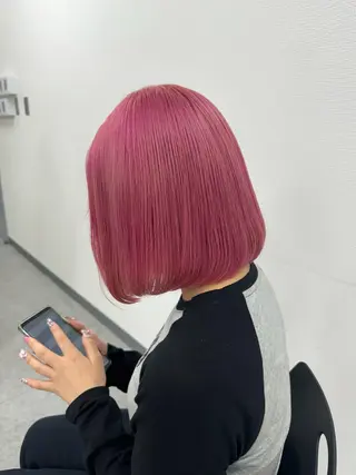 ショート カラー ヘアアレンジ 縮毛矯正🤍 ボブ/ HIKARIのヘアスタイル