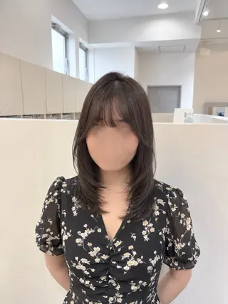 セミロング カラー 透明感color あやののヘアスタイル