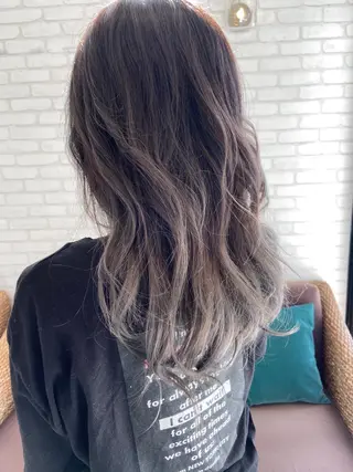 セミロング カラー 浅川 実行のヘアスタイル