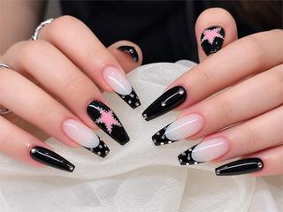 ネイル NAILS 168のネイルデザイン