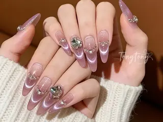 ネイル Tongtong Nail Salonのネイルデザイン