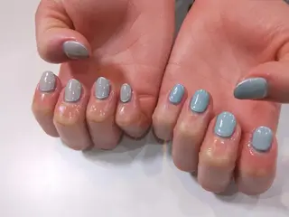 ネイル はばすみれ🎀ﾈｲﾙ 光ﾌｪｲｼｬﾙ ﾍｱのネイルデザイン